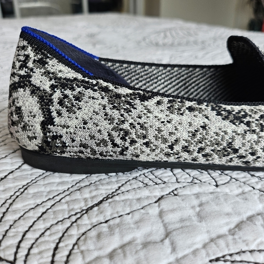 Euc Rothy’s White Python Snake Almond Loafers Fla… - image 4